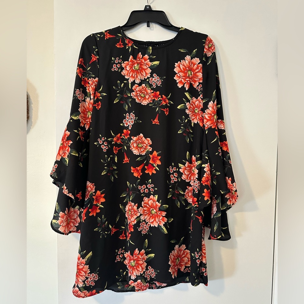 Small Miami floral dress. Gently worn